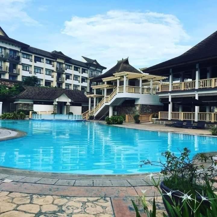 Cozy 2Br With Free Pool Beside Sm City Mall Davao City Exteriér fotografie