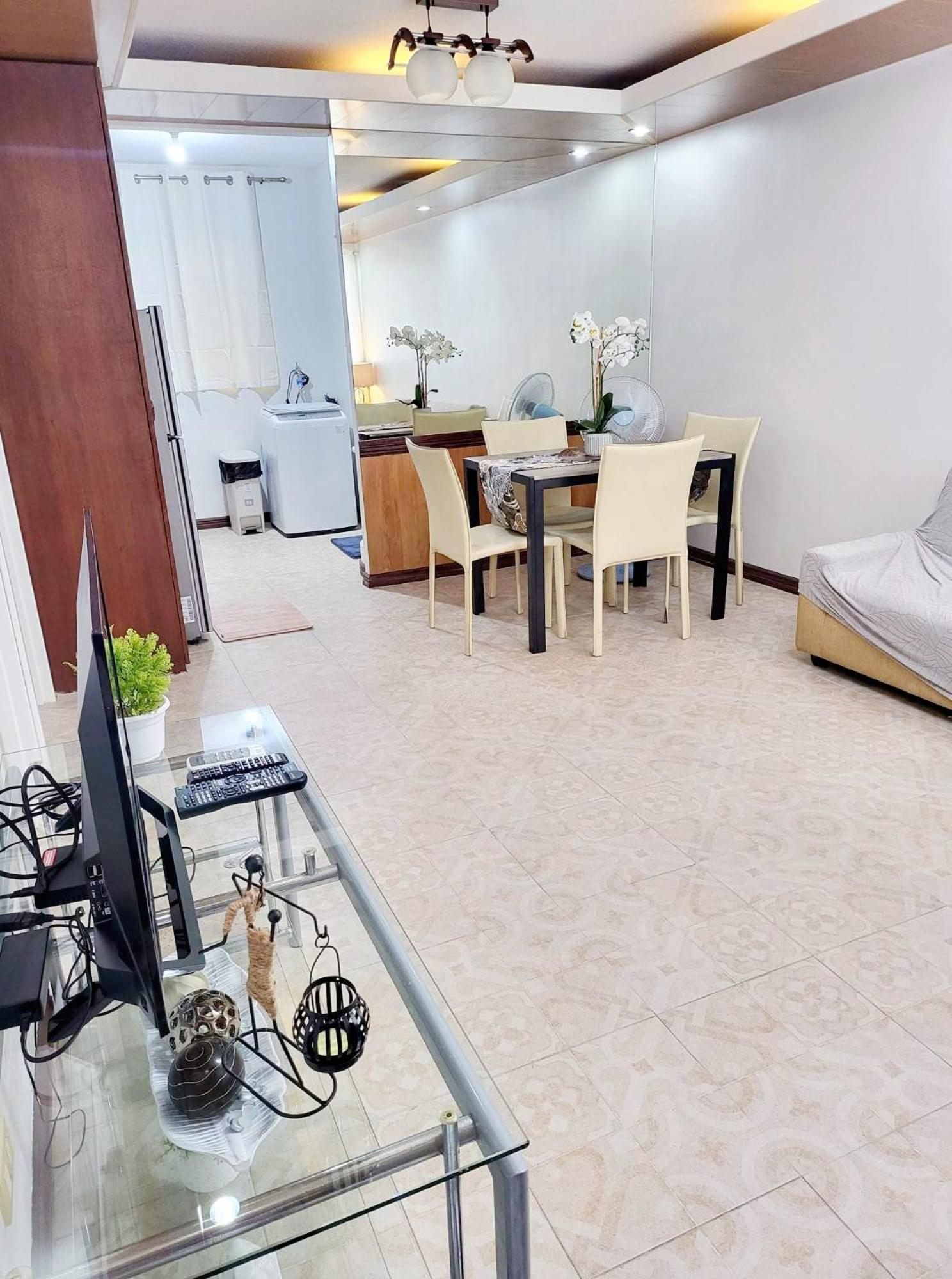 Cozy 2Br With Free Pool Beside Sm City Mall Davao City Exteriér fotografie
